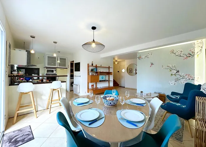 펜션 Ker Lodan Jolie Maison 3 Et Terrasse 브레스트